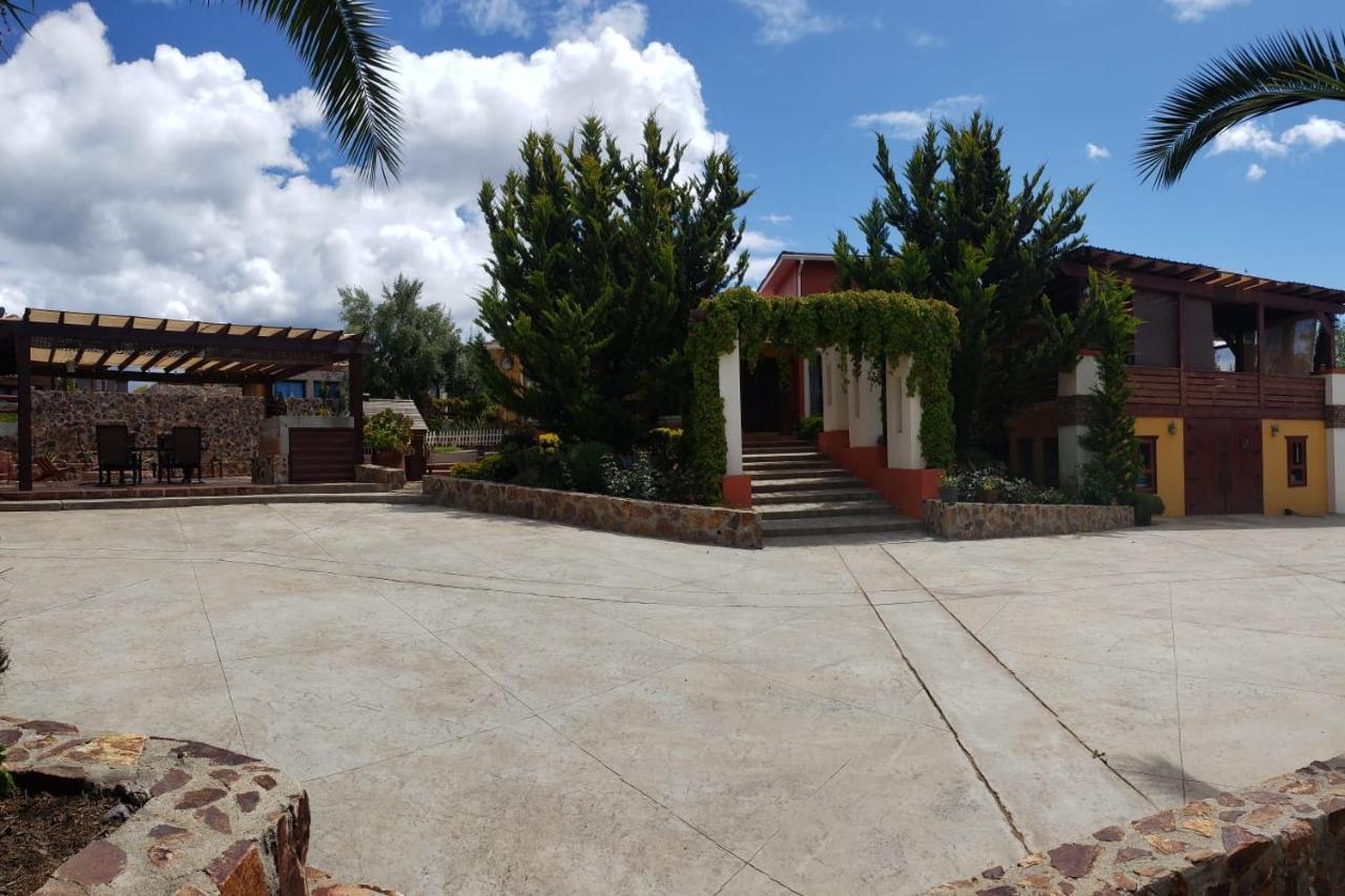 Отель Tierra Mia Hacienda Ruta Del Vino Валье-де-Гуадалупе Экстерьер фото